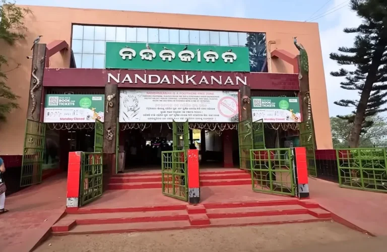 Nandankanan Zoological Park